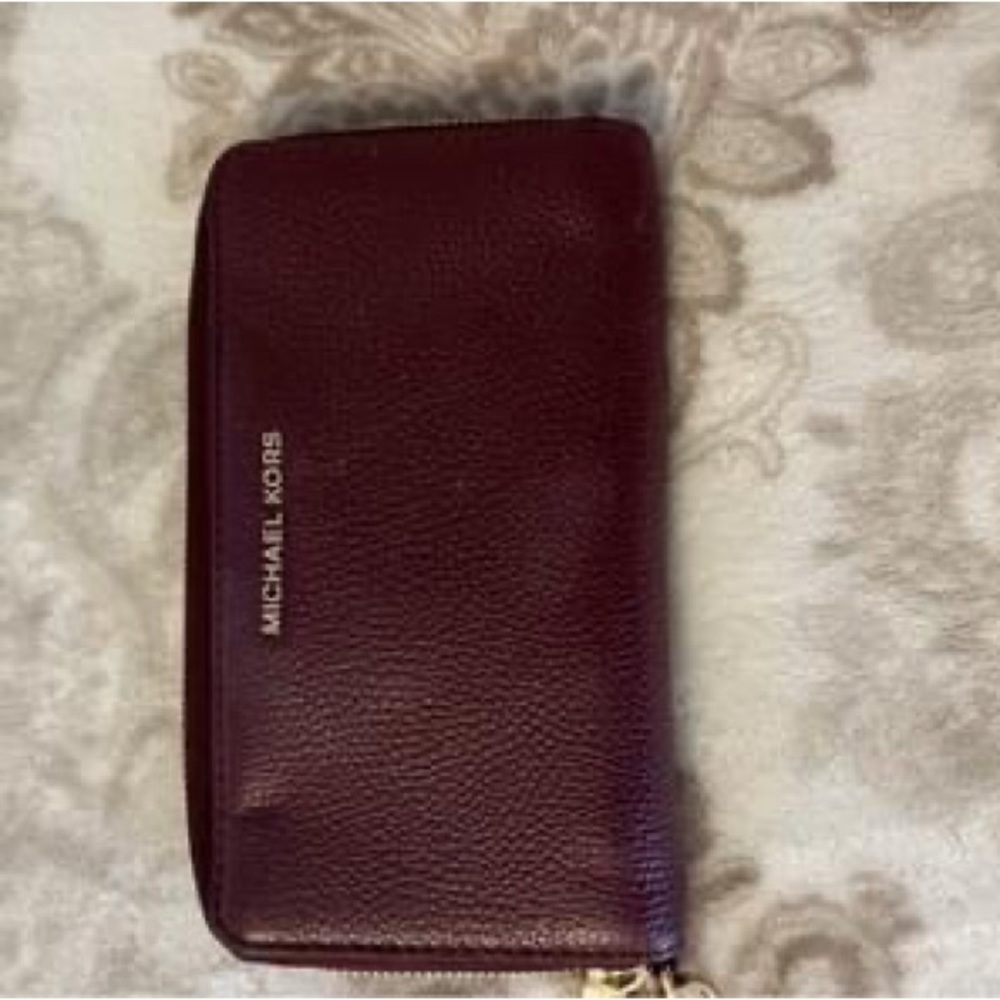 Michael Kors wallet
